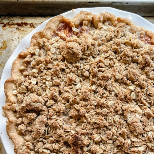 Overhead photo of the finish Vanilla Bourbon Peach Pie post bake.